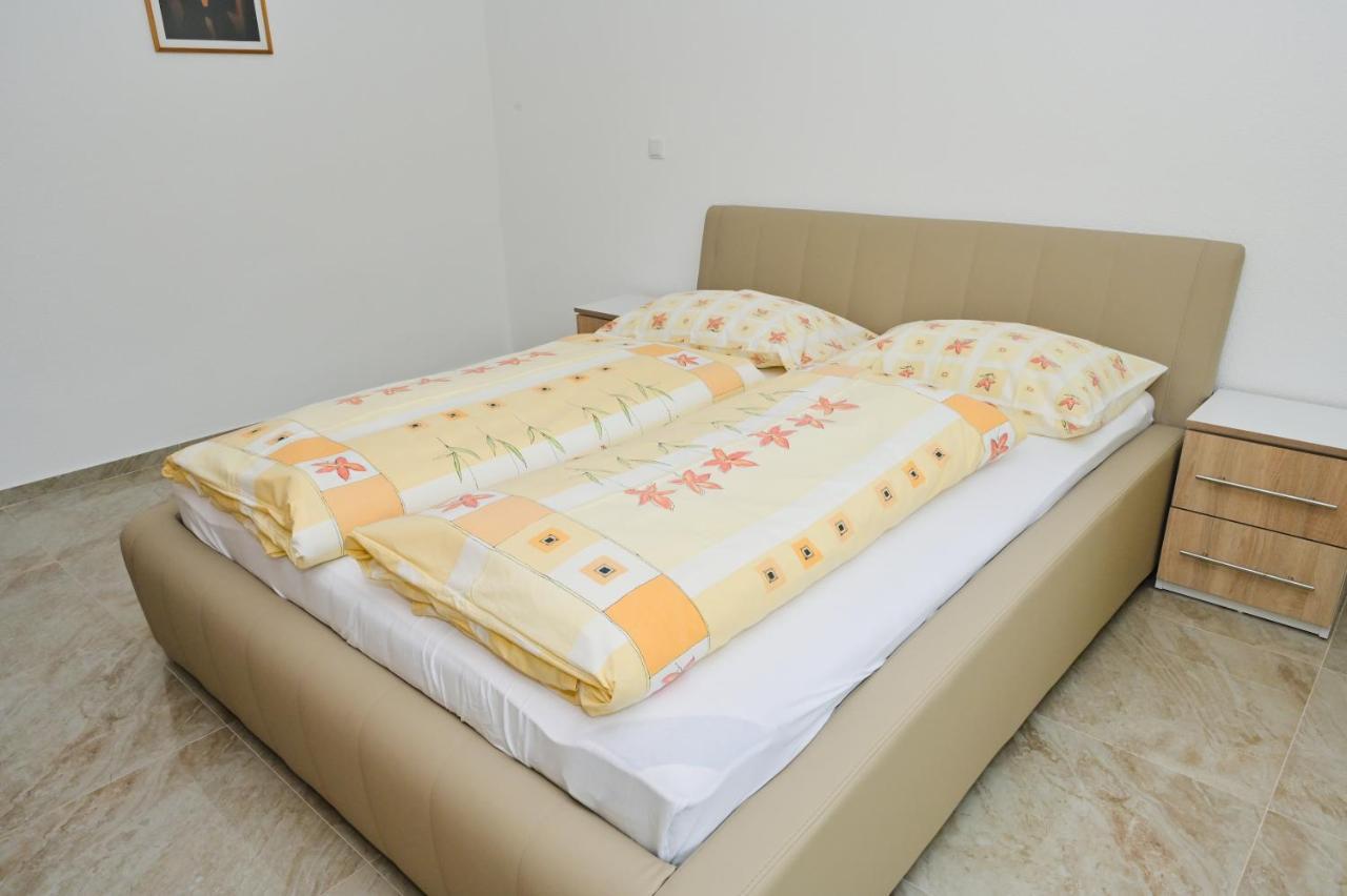 Apartment Baki
